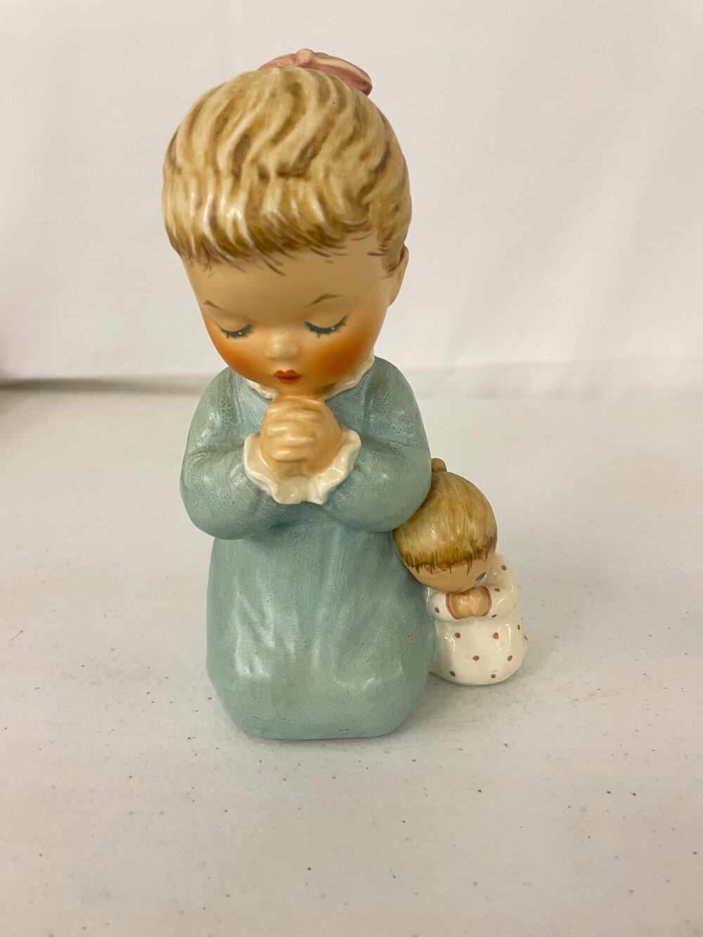 VTG 1959 Goebel Charlot Evening Prayer BYJ #38 Girl and Doll Figurine Kneeling